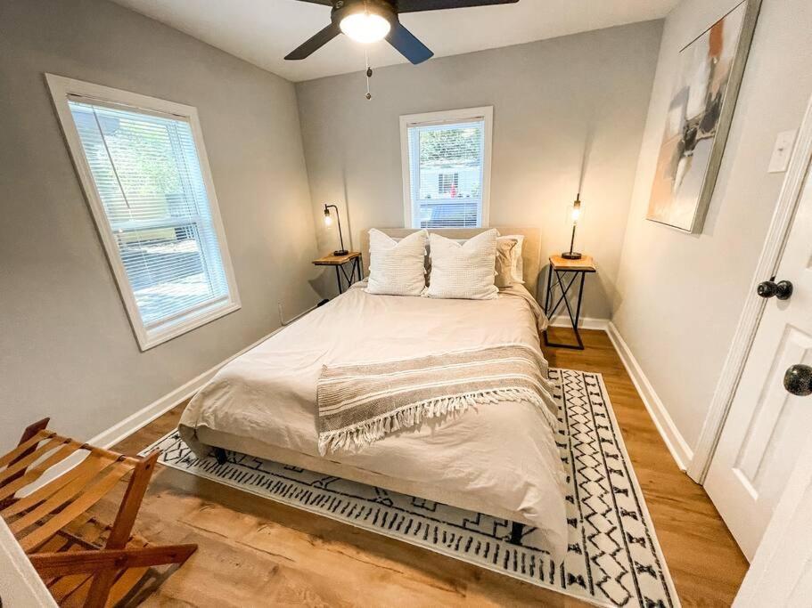 Southern Charm / Walkable/Outdoor Space/New Reno Чарлстън Екстериор снимка